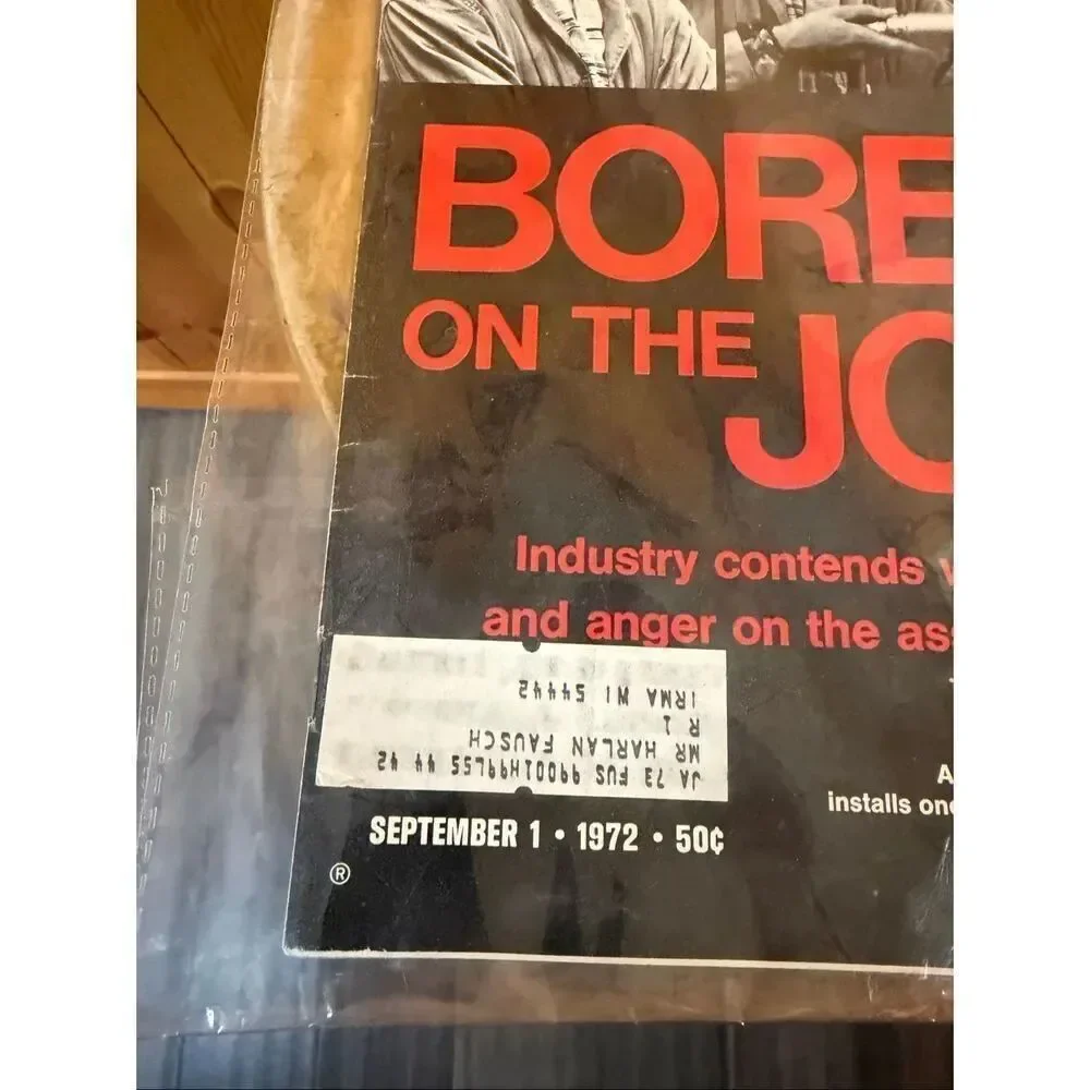 LIFE Magazine September 1 1972 Bored On The Job assembly line Richard Roundtree